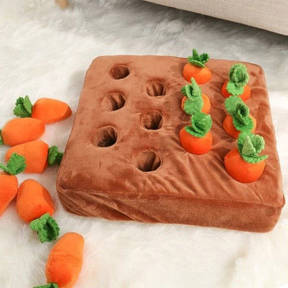 Carrot Garden - Plush Dog Toy