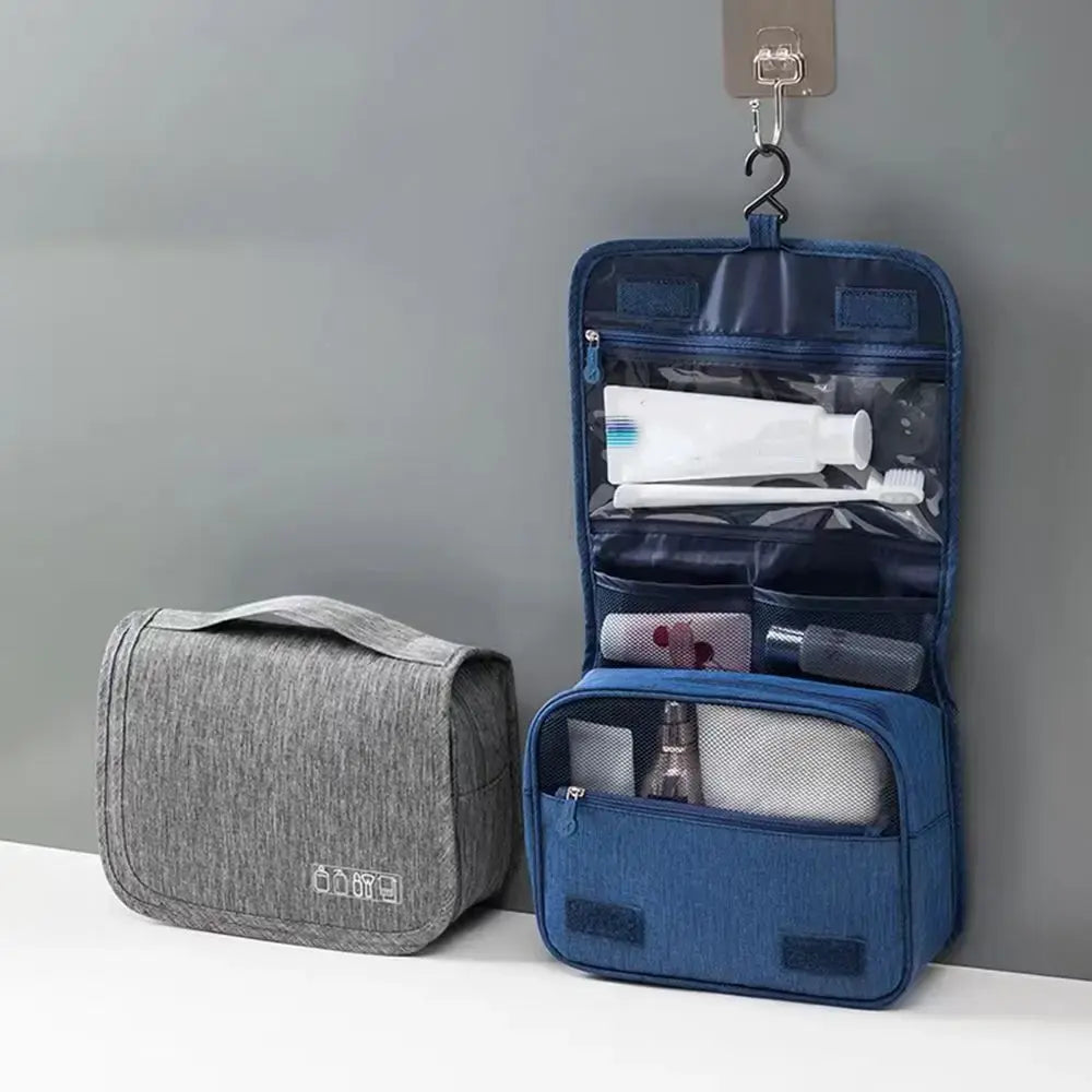 CompactCare Toiletry Bag – Foldable, Water-Repellent and Practical for Travel