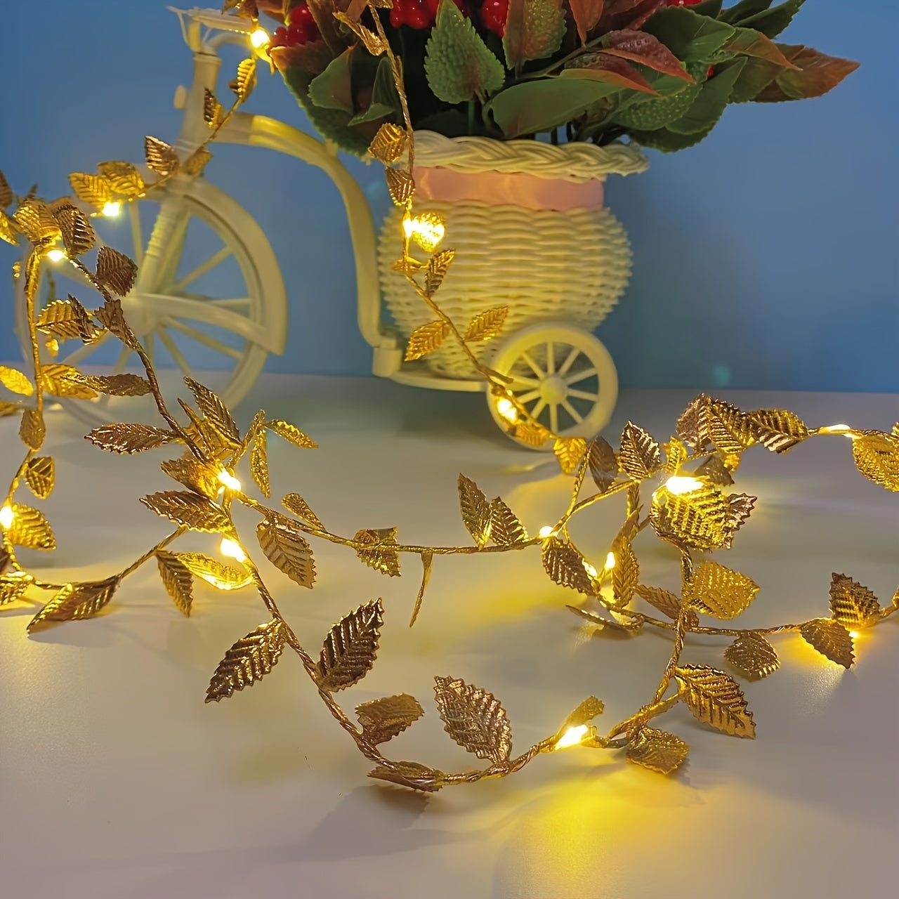 Golden Leaves Fairy Lights - Elegant Lighting for Table Setting and Parties